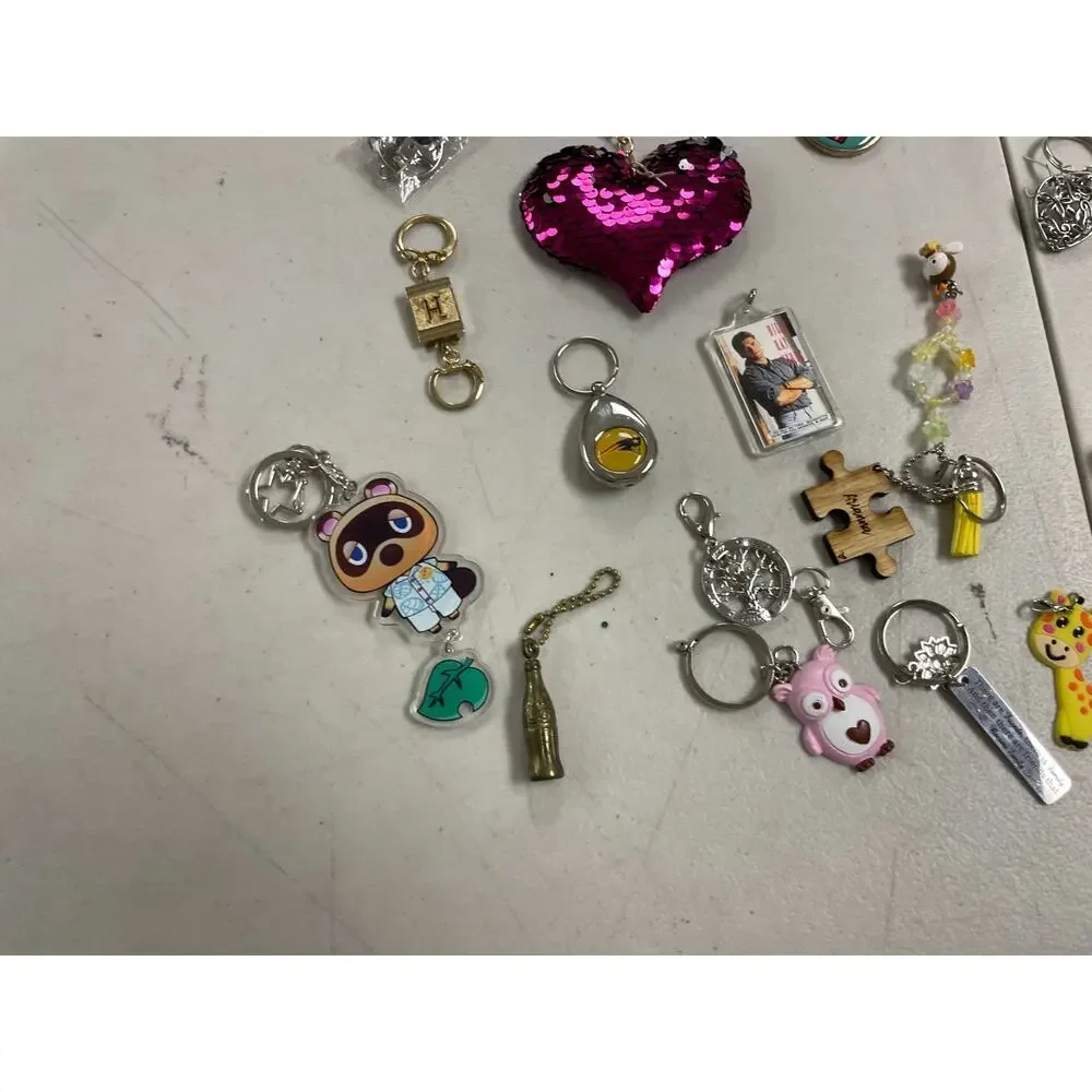 Vtg Mixed Lot of 15+ Novelty Keychains Cute Animals Tassel Beaded Souvenir